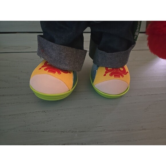 1999 Let's Pretend Elmo Sesame Street Toy Mattel Talks To Play, Children's Toy - Picture 5 of 9